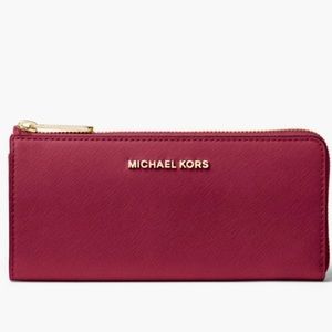 Michael Kors Jet Set Travel, color: Mulberry